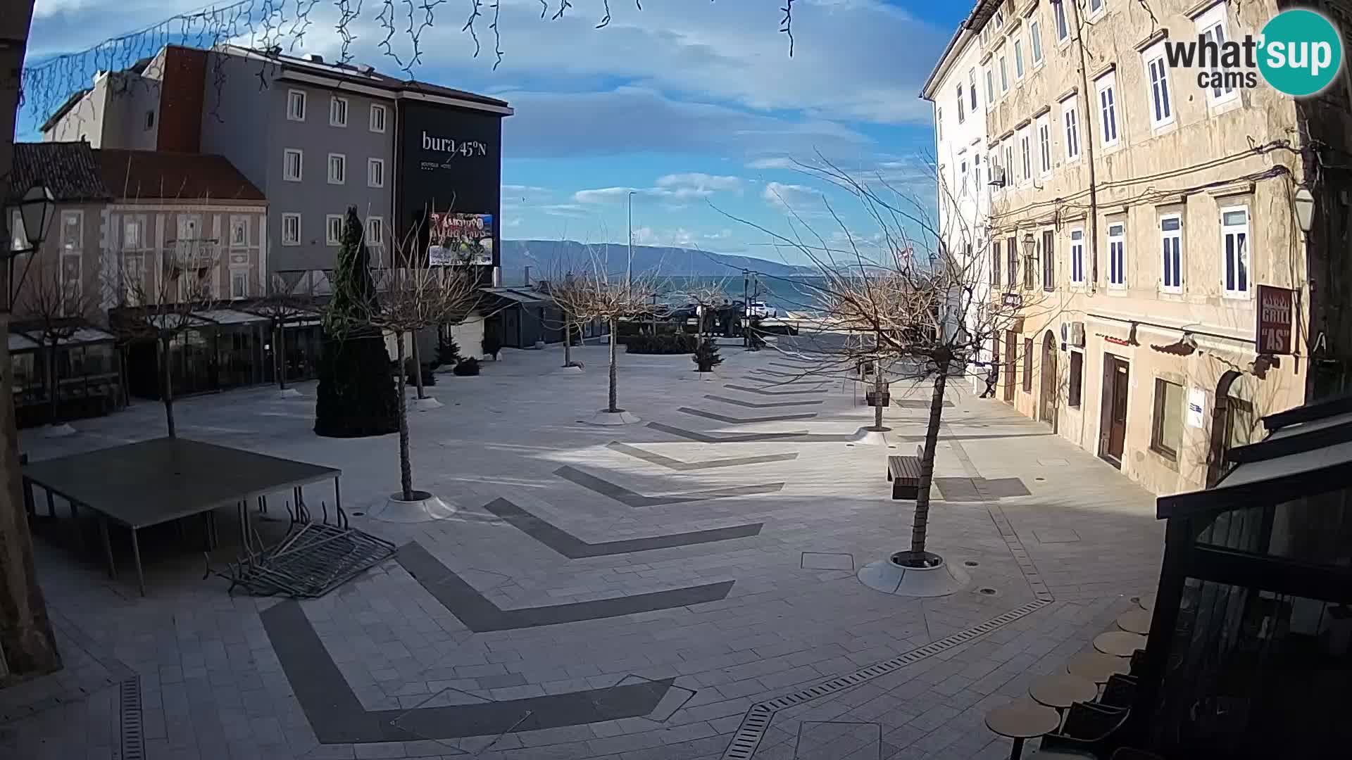 Center of Senj city – Pavlin square – Live Cam Dalmatia