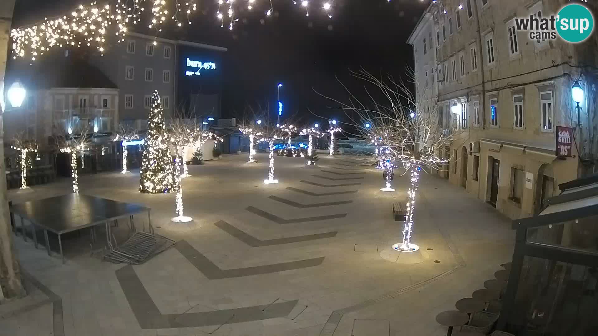 Centro de la ciudad de Senj – plaza Pavlin – Live Cam Dalmacia