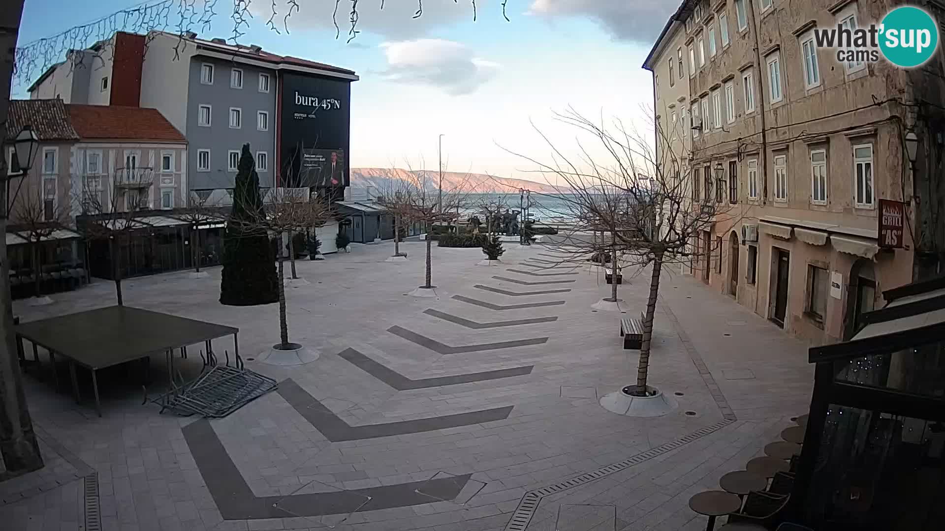 Centre de la ville de Senj – Place Pavlin – Live Cam Dalmatie