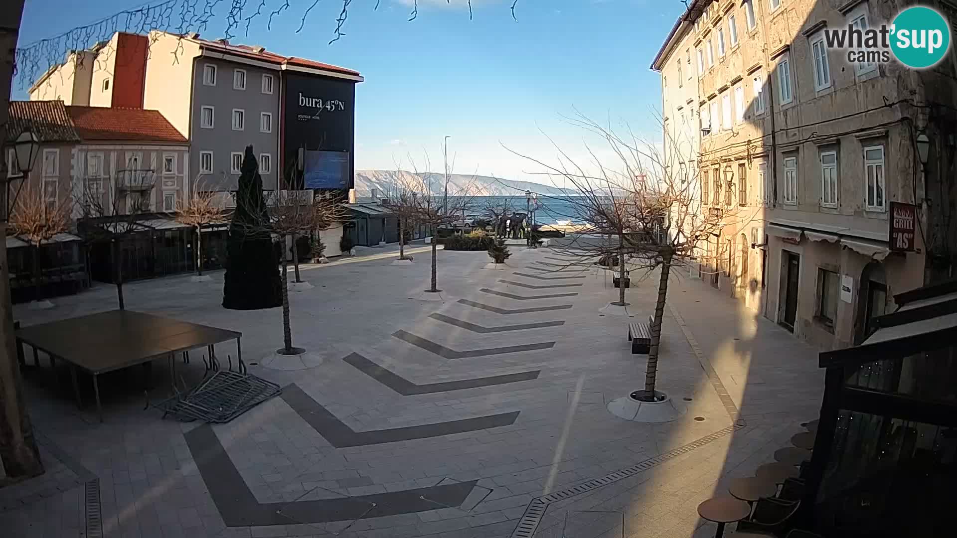 Centre de la ville de Senj – Place Pavlin – Live Cam Dalmatie