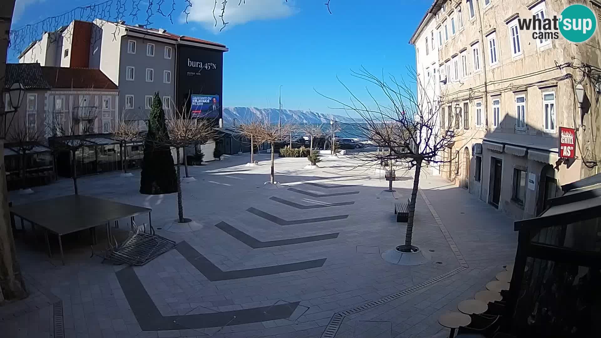 Centre de la ville de Senj – Place Pavlin – Live Cam Dalmatie