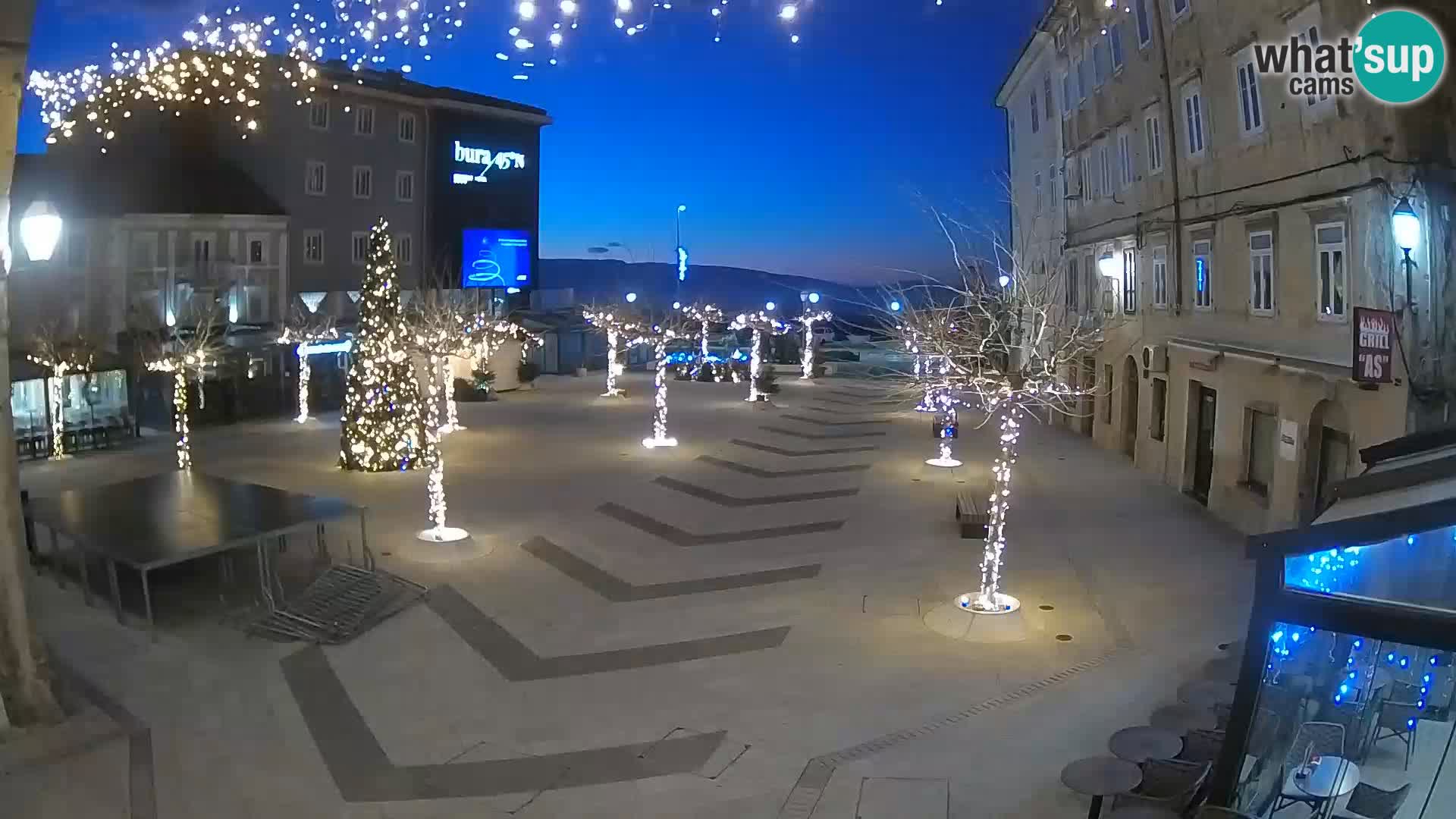 Center of Senj city – Pavlin square – Live Cam Dalmatia