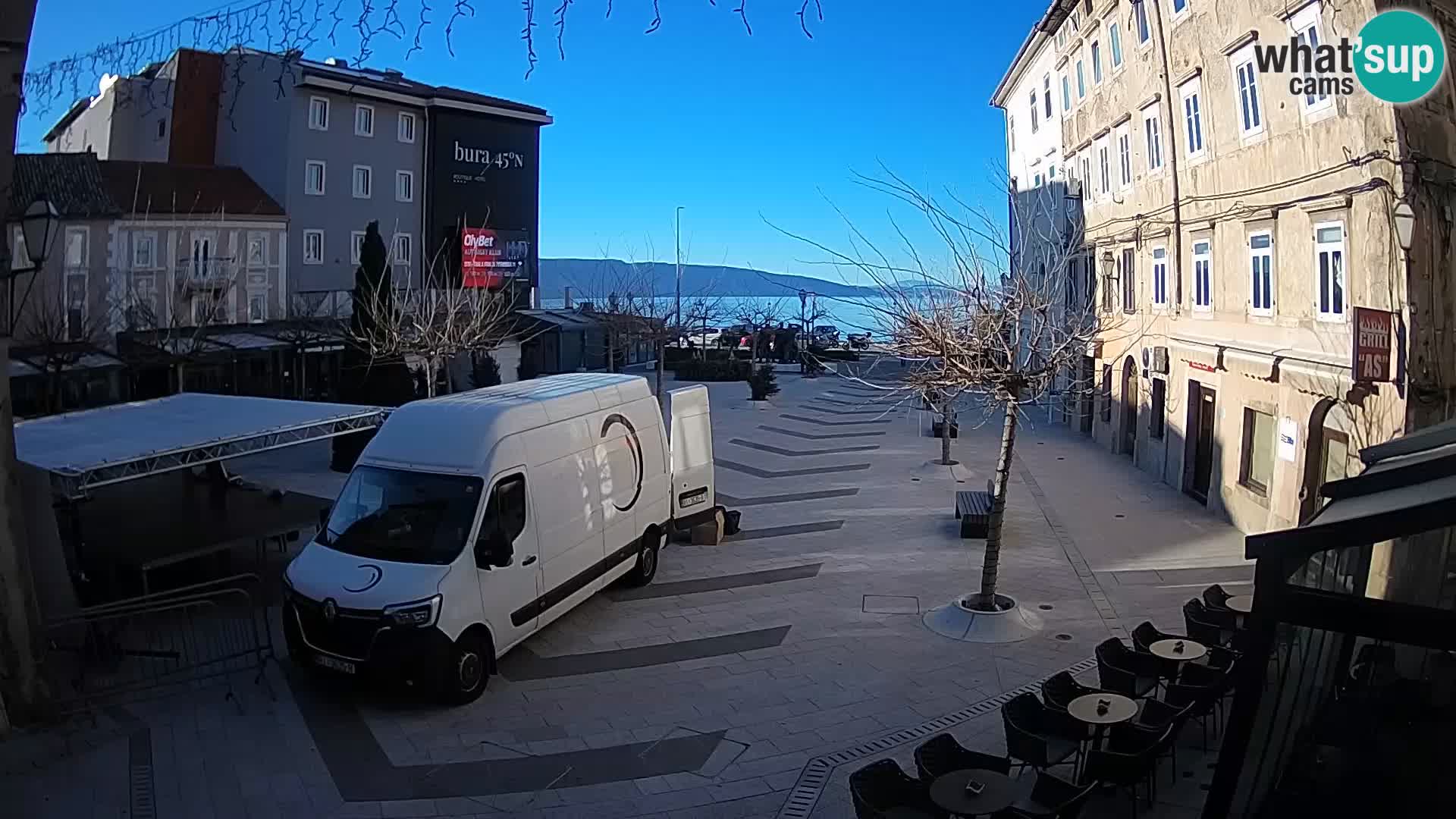 Centro de la ciudad de Senj – plaza Pavlin – Live Cam Dalmacia