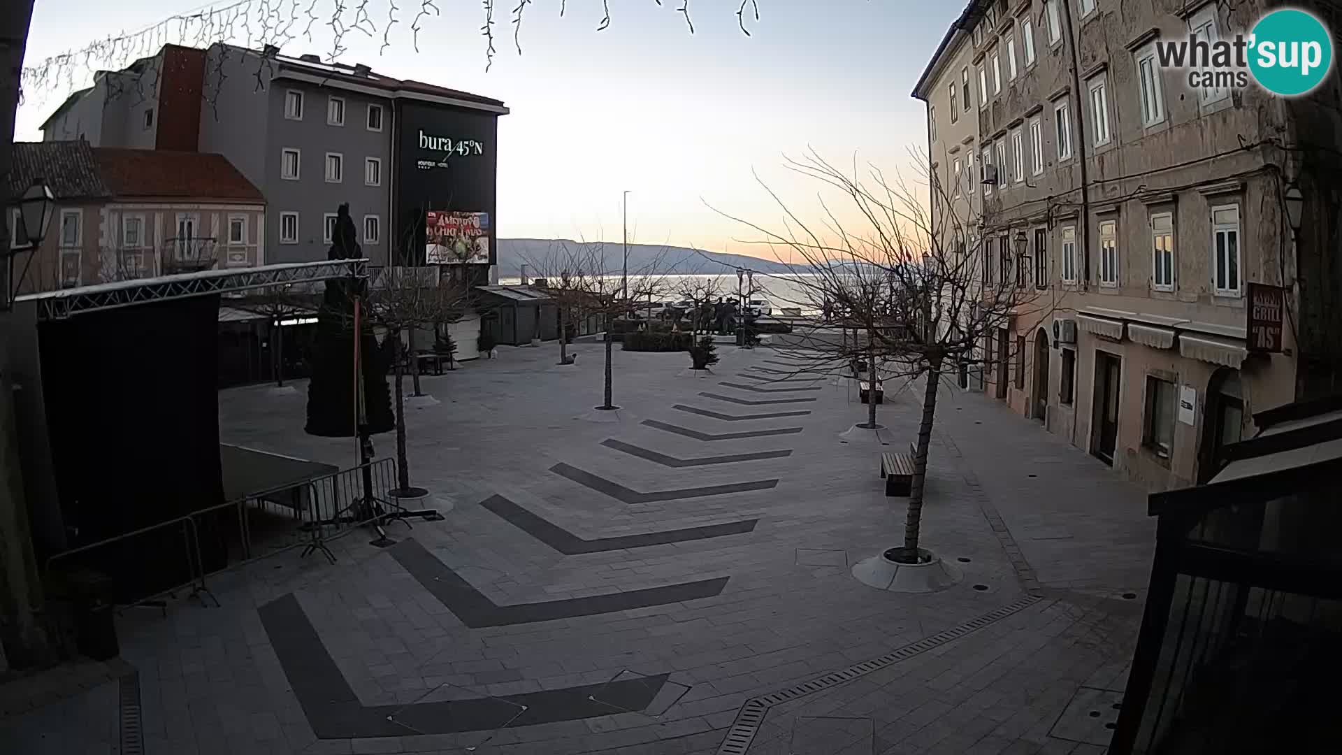 Center of Senj city – Pavlin square – Live Cam Dalmatia