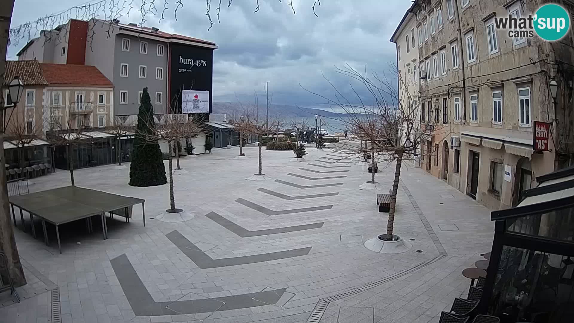 Centre de la ville de Senj – Place Pavlin – Live Cam Dalmatie