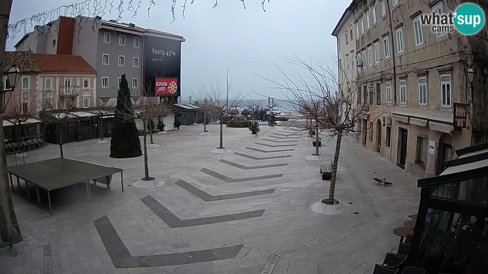 Centre de la ville de Senj – Place Pavlin – Live Cam Dalmatie