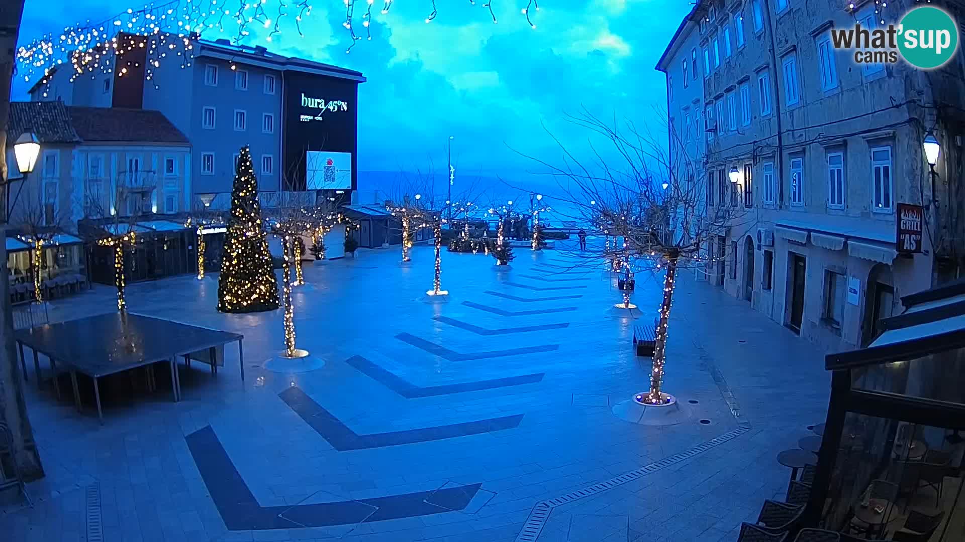 Centre de la ville de Senj – Place Pavlin – Live Cam Dalmatie