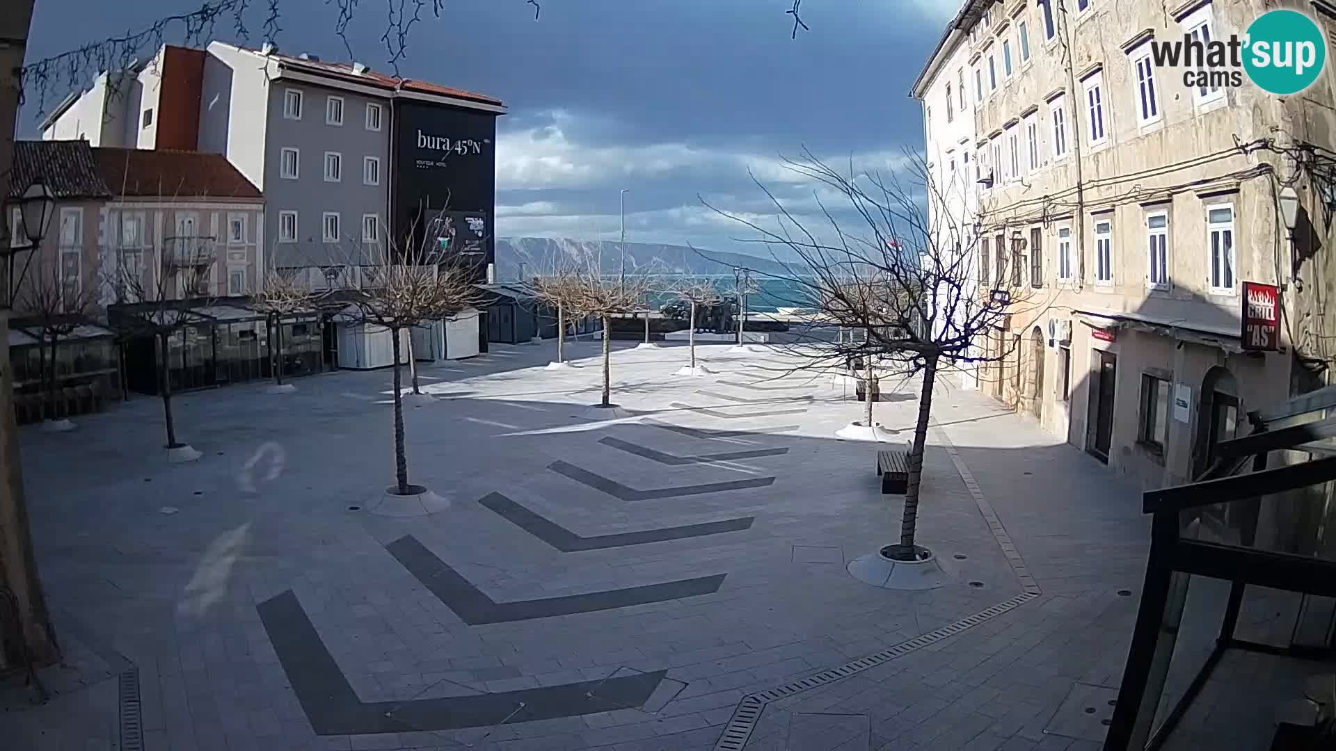 Center of Senj city – Pavlin square – Live Cam Dalmatia