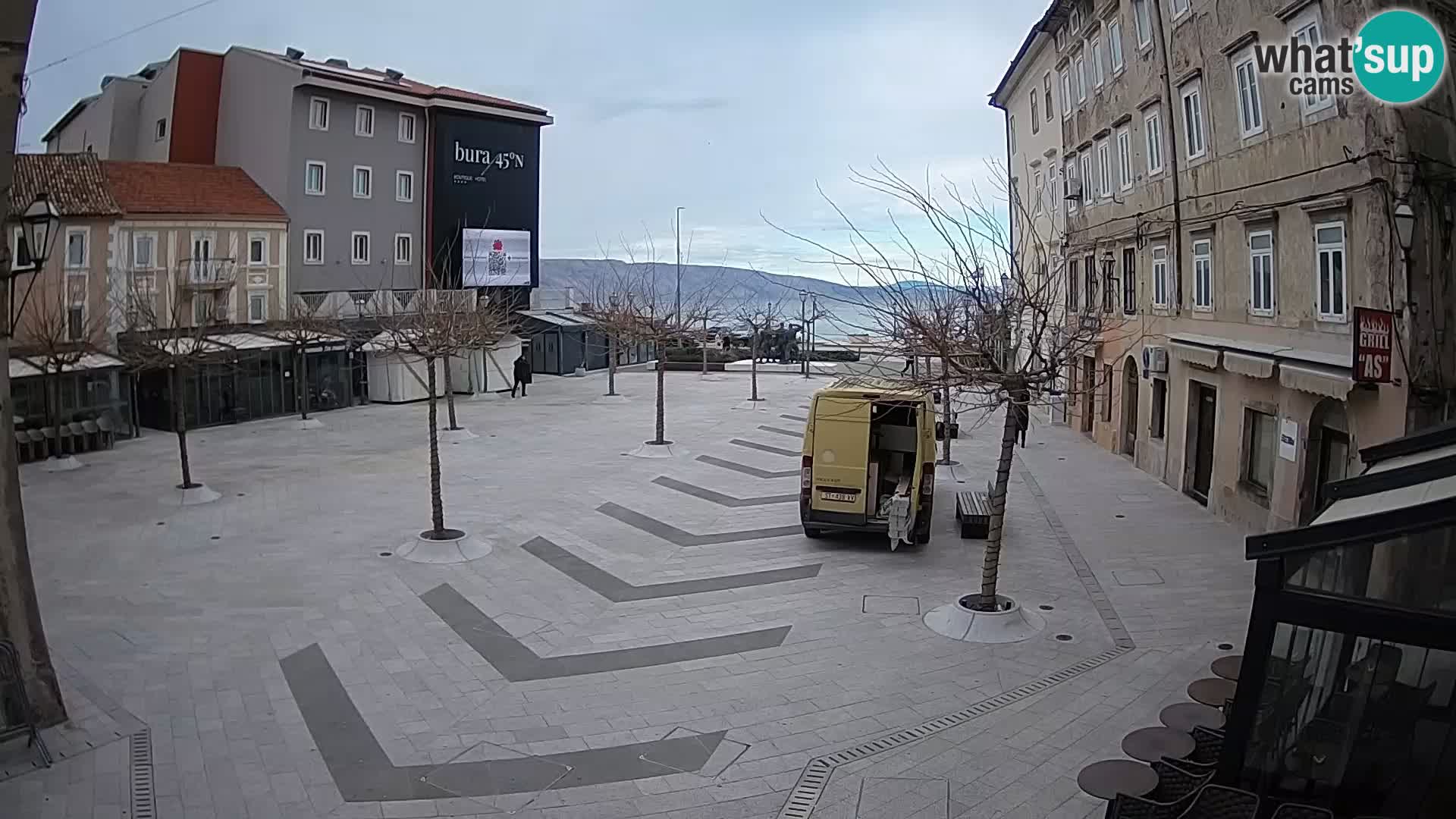 Center of Senj city – Pavlin square – Live Cam Dalmatia