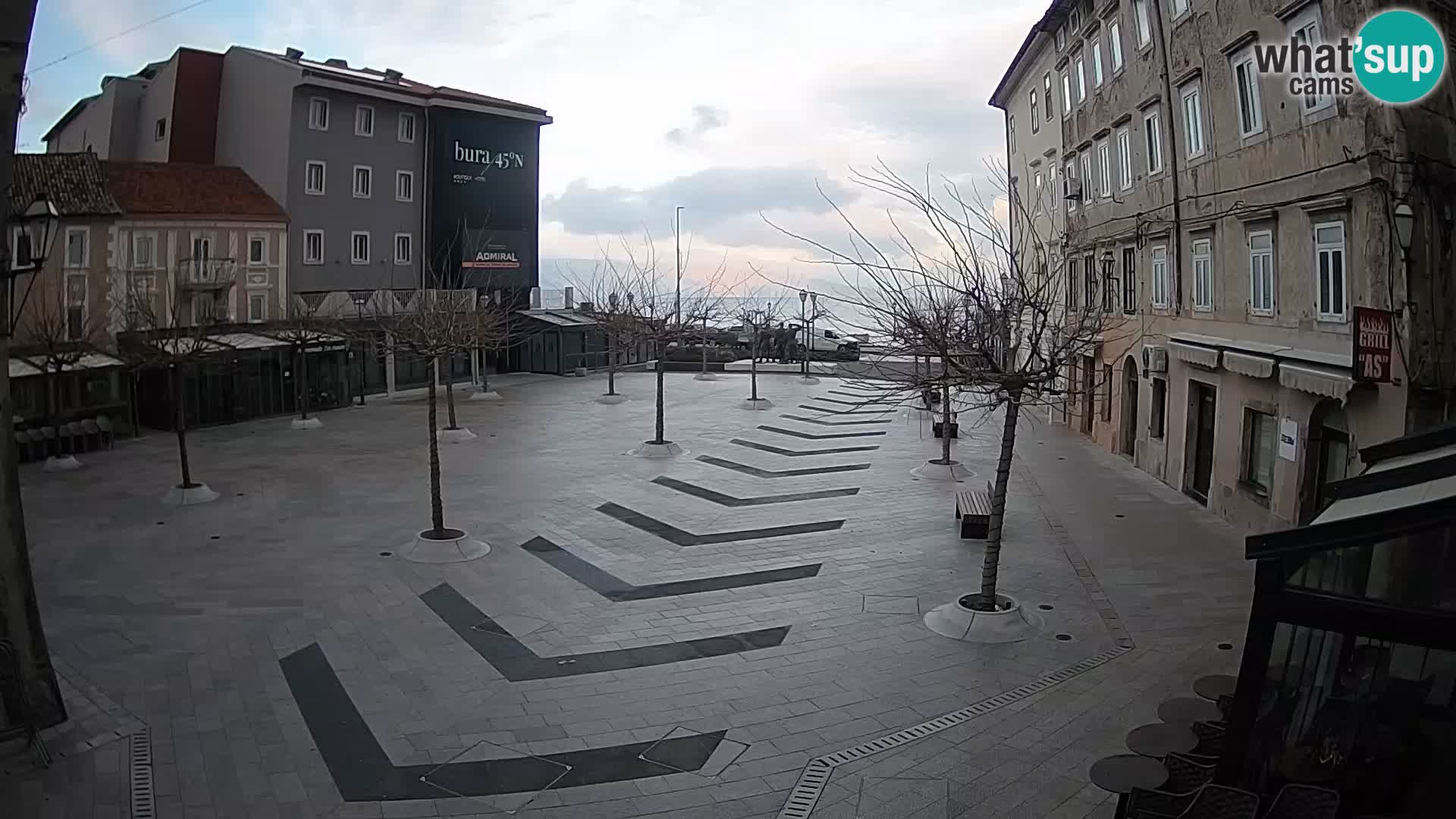 Centro della città di Senj – Piazza Pavlin – Live Cam Dalmazia