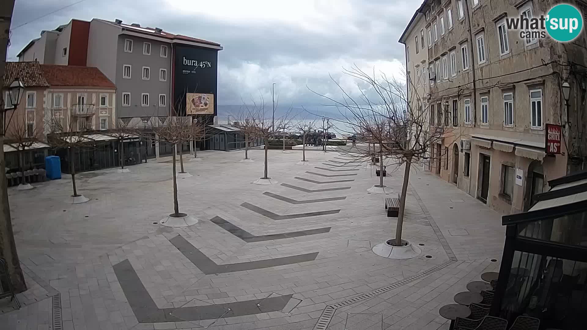 Centre de la ville de Senj – Place Pavlin – Live Cam Dalmatie