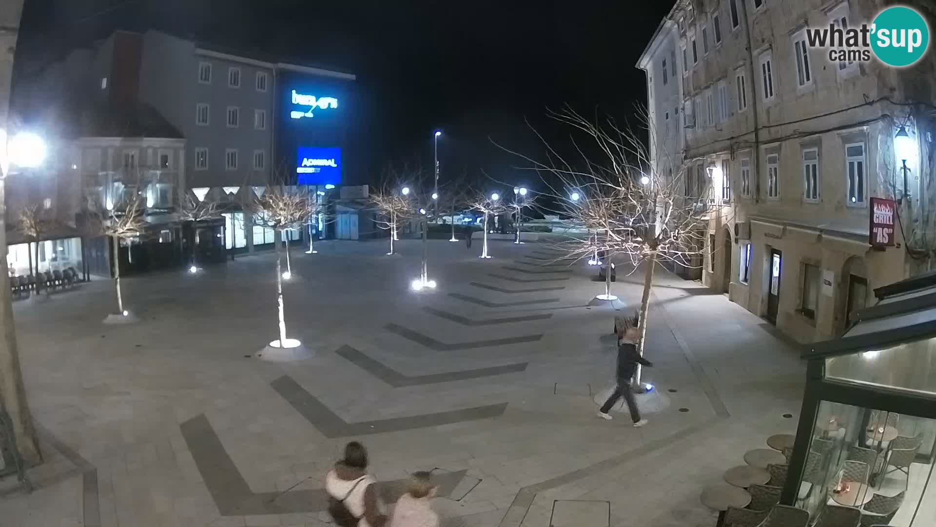 Zentrum der Stadt Senj – Pavlin platz – Live Cam Dalmatia