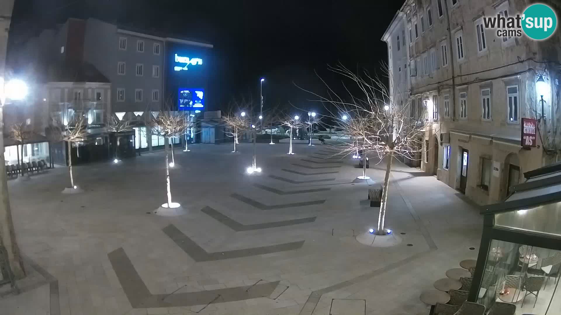 Centro de la ciudad de Senj – plaza Pavlin – Live Cam Dalmacia