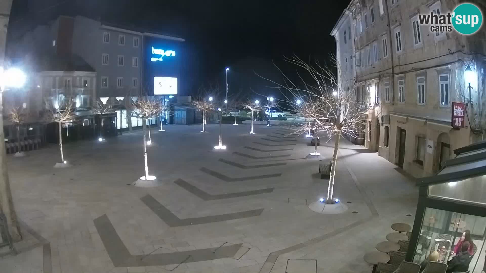 Zentrum der Stadt Senj – Pavlin platz – Live Cam Dalmatia