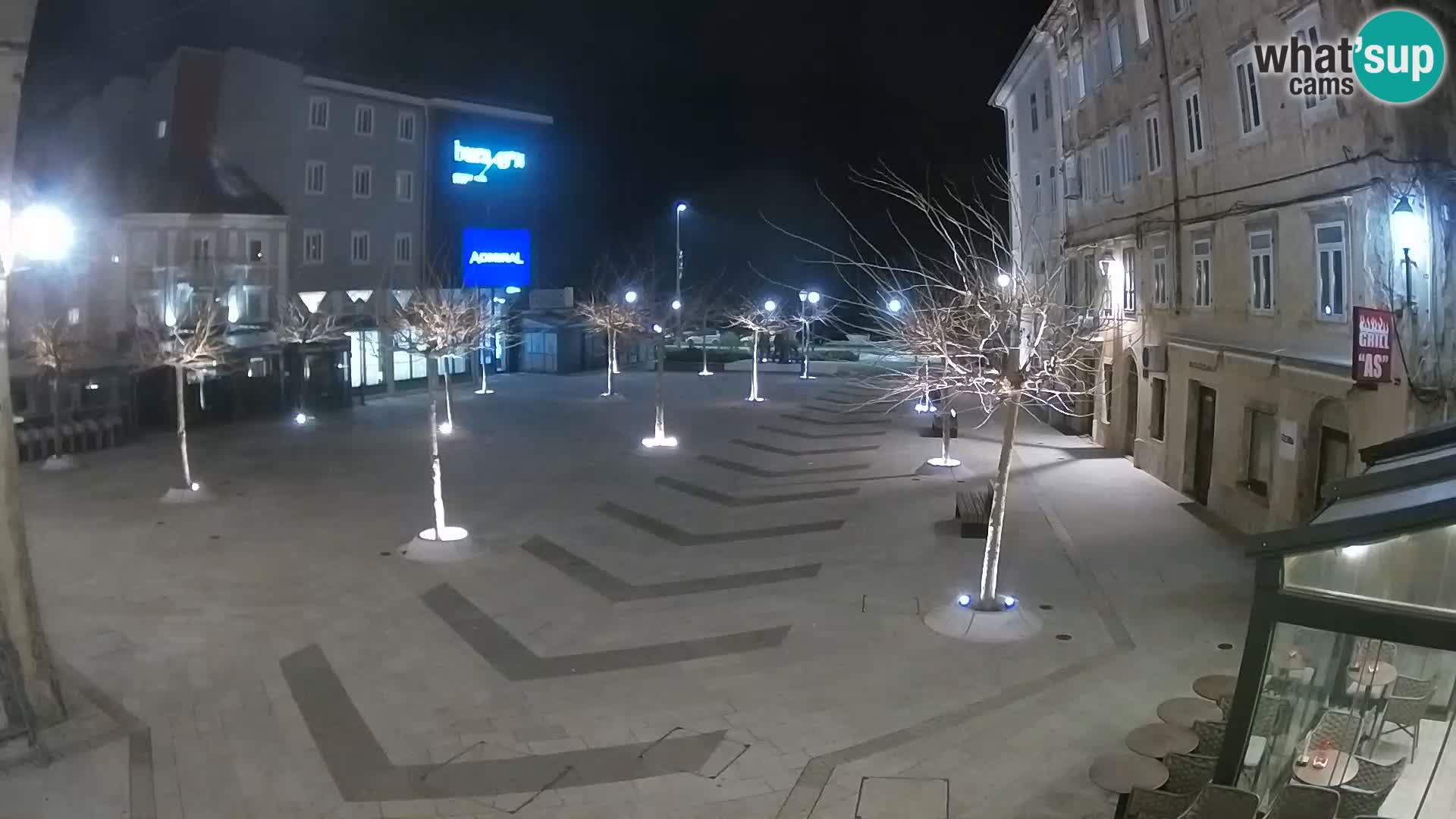 Centro de la ciudad de Senj – plaza Pavlin – Live Cam Dalmacia