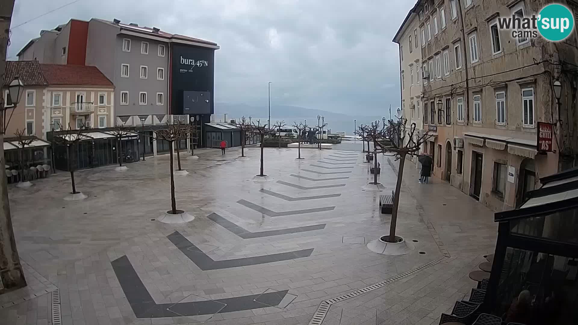 Center of Senj city – Pavlin square – Live Cam Dalmatia