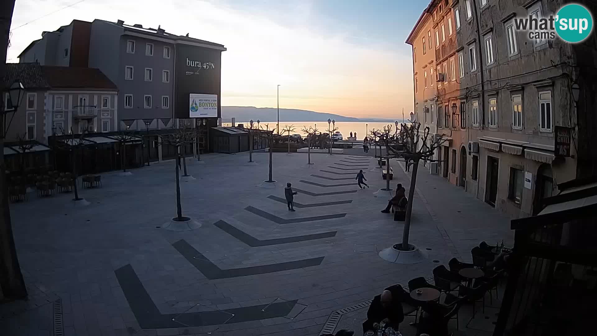 Centro della città di Senj – Piazza Pavlin – Live Cam Dalmazia