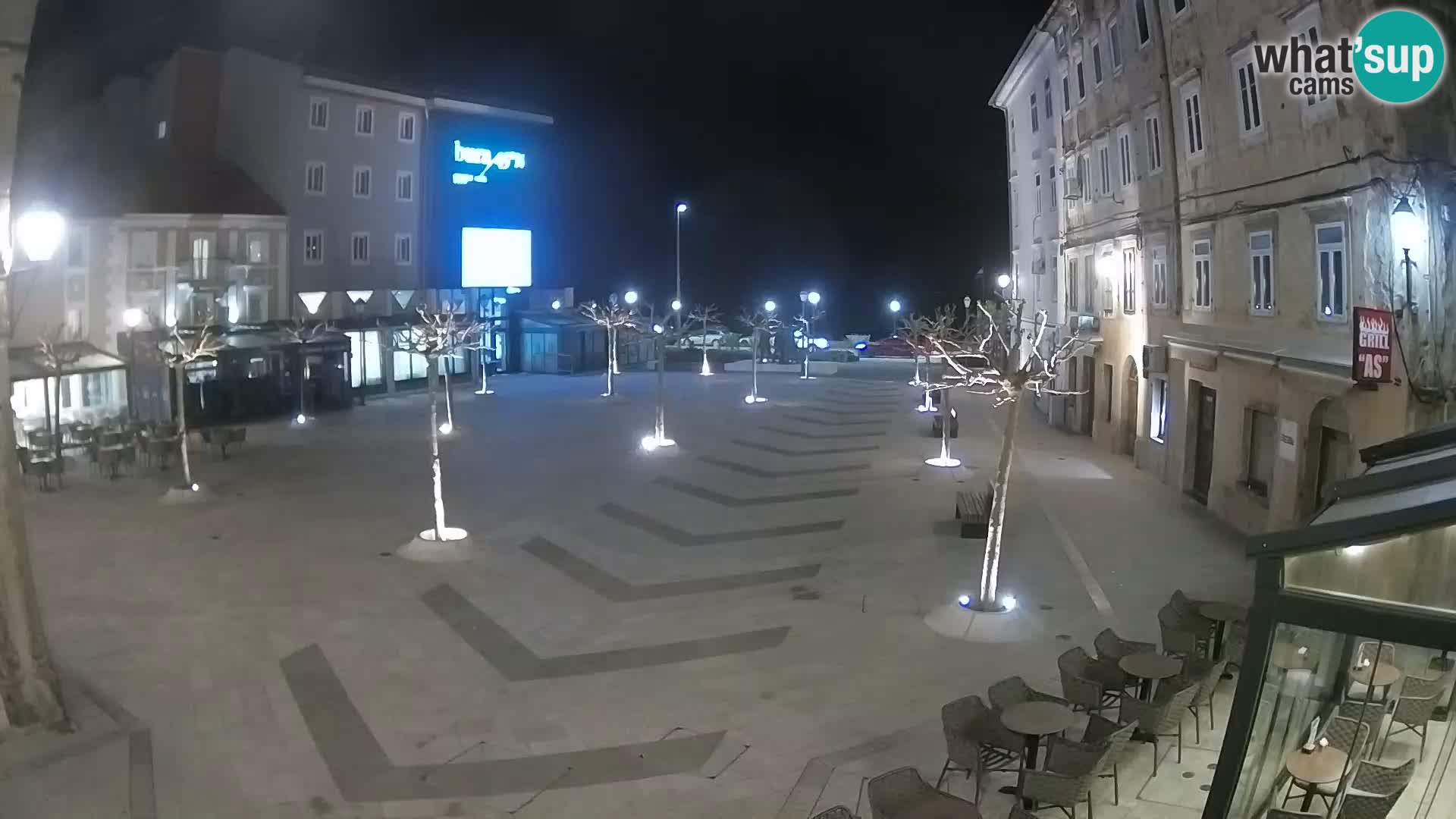 Centro de la ciudad de Senj – plaza Pavlin – Live Cam Dalmacia