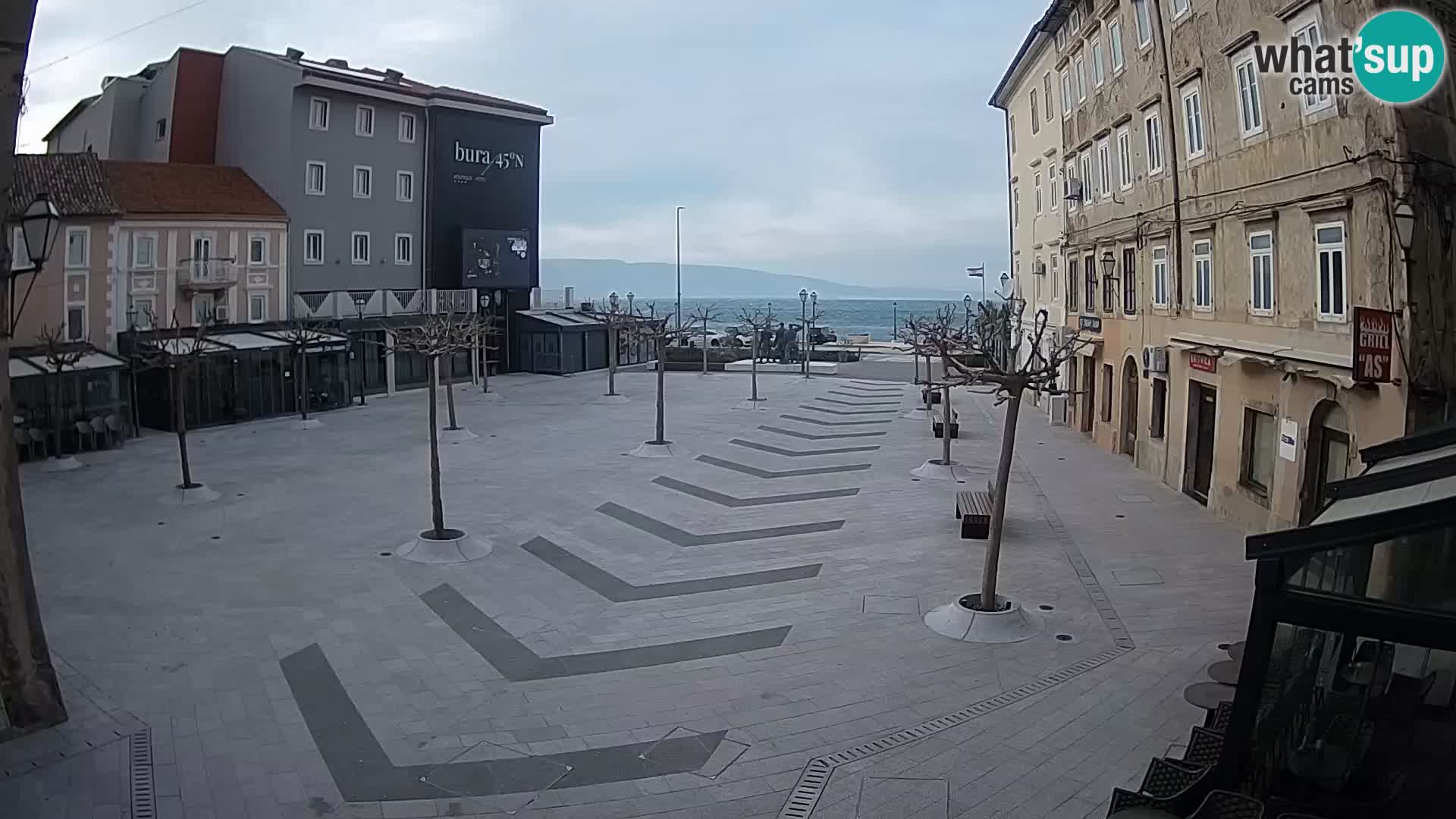 Center of Senj city – Pavlin square – Live Cam Dalmatia