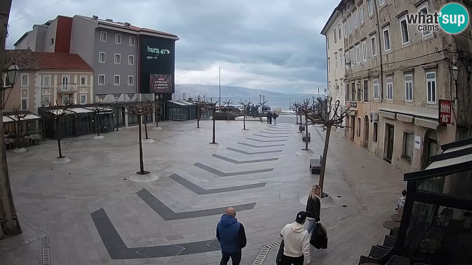 Center of Senj city – Pavlin square – Live Cam Dalmatia