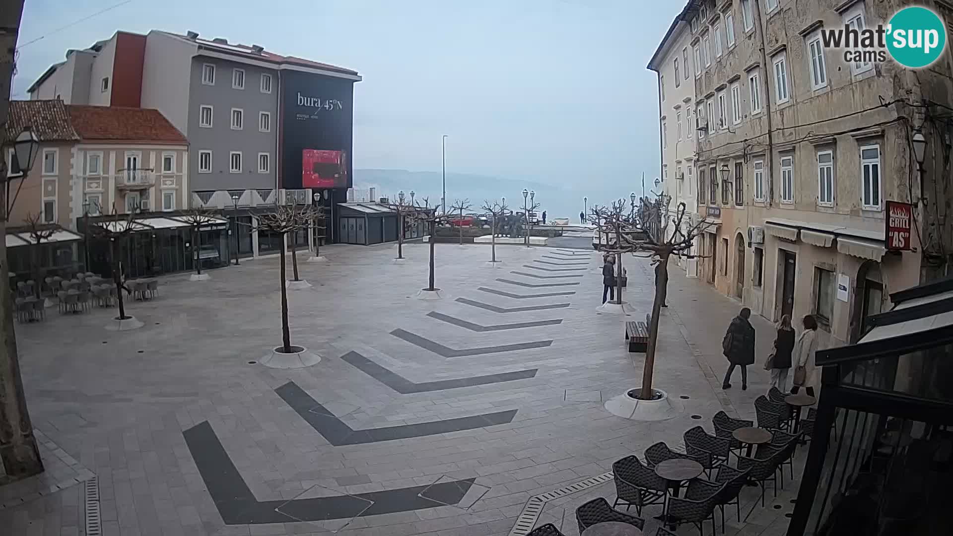 Center of Senj city – Pavlin square – Live Cam Dalmatia