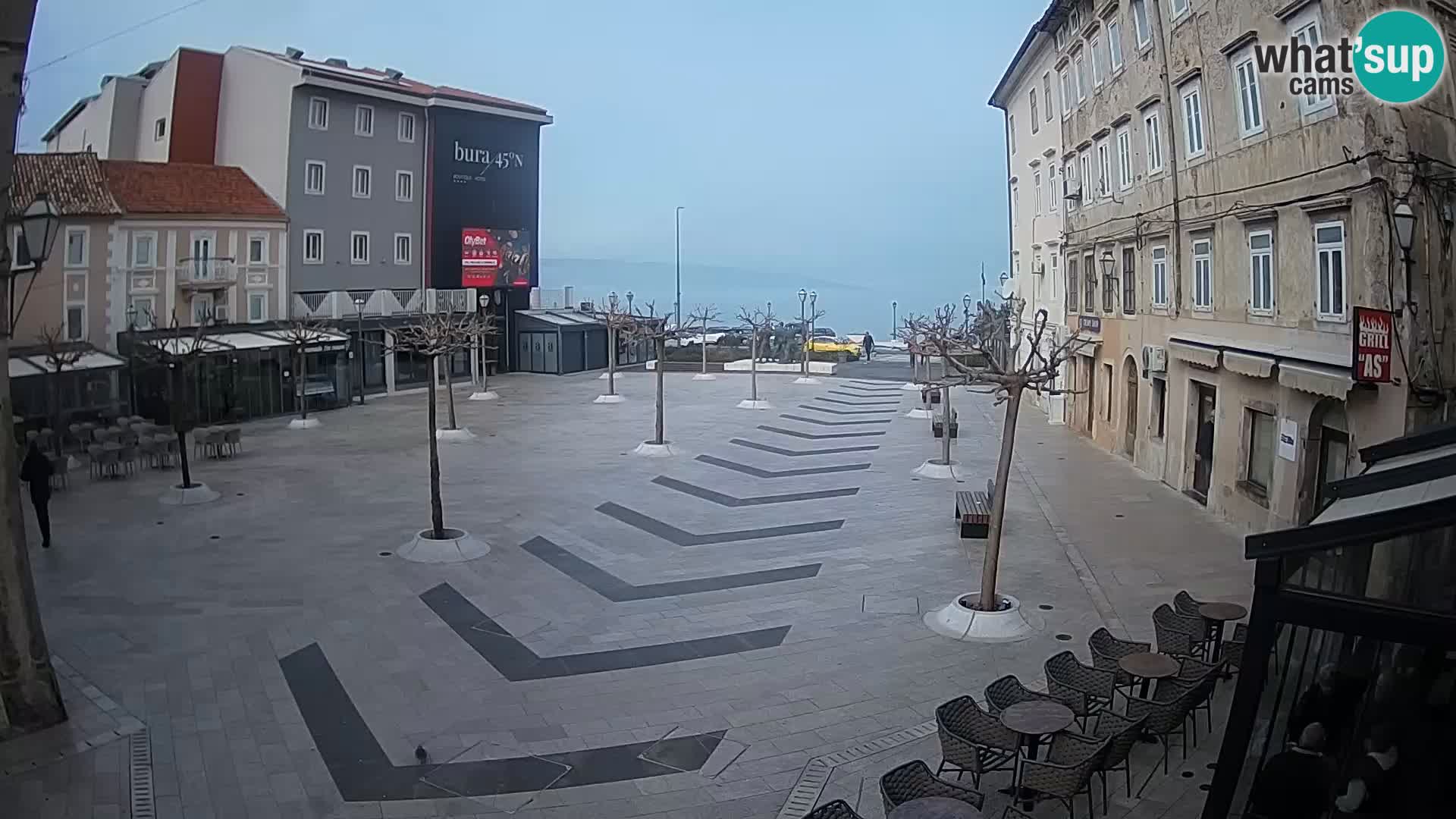 Centro de la ciudad de Senj – plaza Pavlin – Live Cam Dalmacia