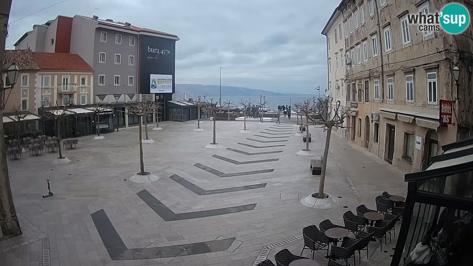 Centro de la ciudad de Senj – plaza Pavlin – Live Cam Dalmacia