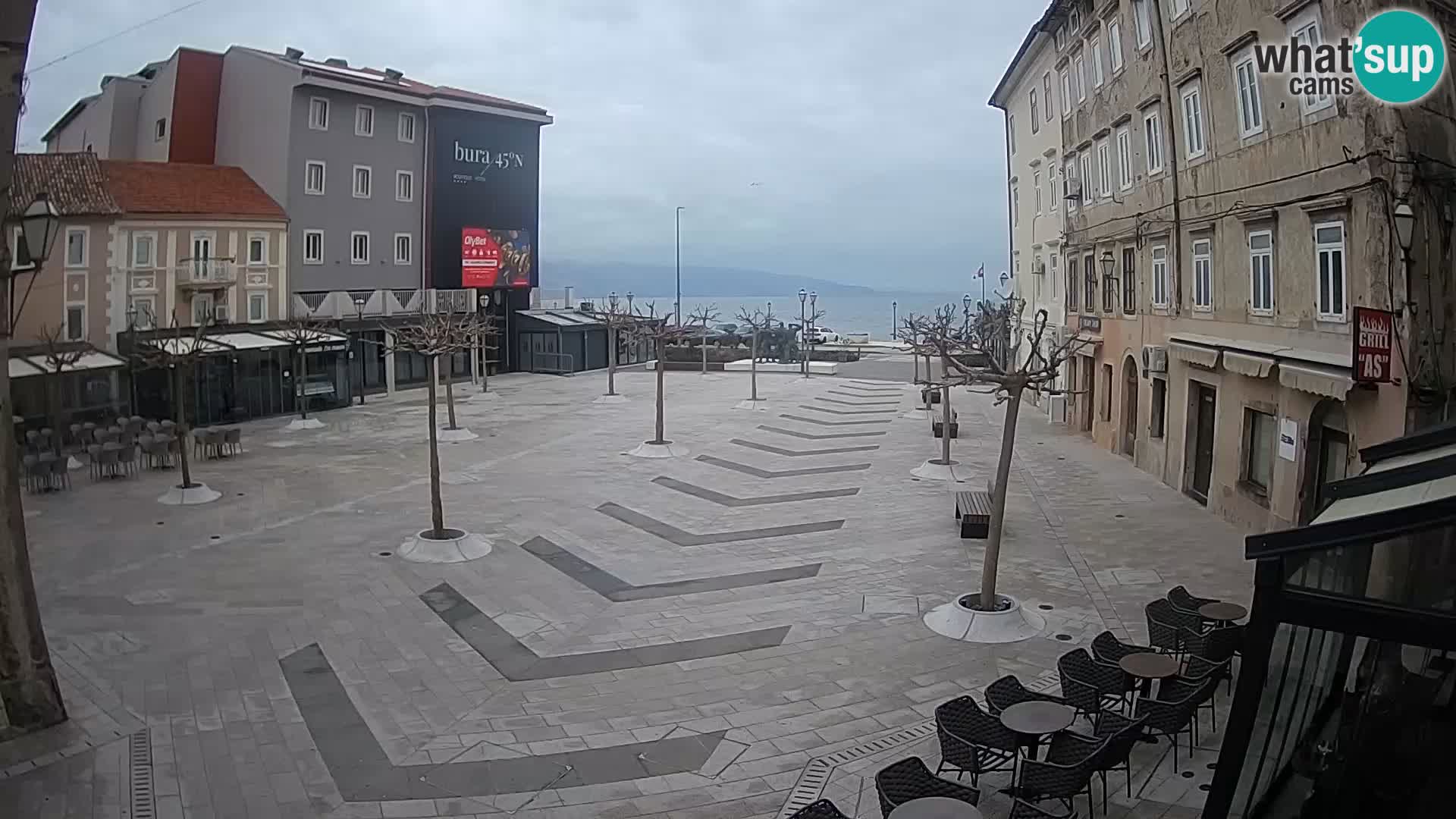 Centre de la ville de Senj – Place Pavlin – Live Cam Dalmatie