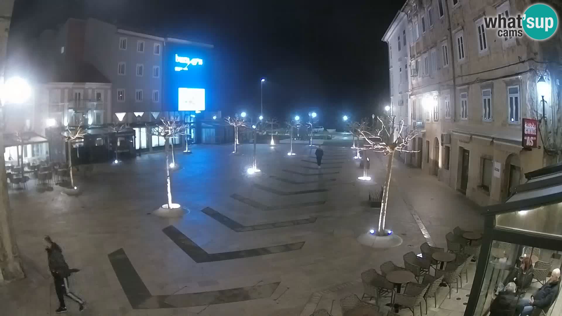 Centro de la ciudad de Senj – plaza Pavlin – Live Cam Dalmacia