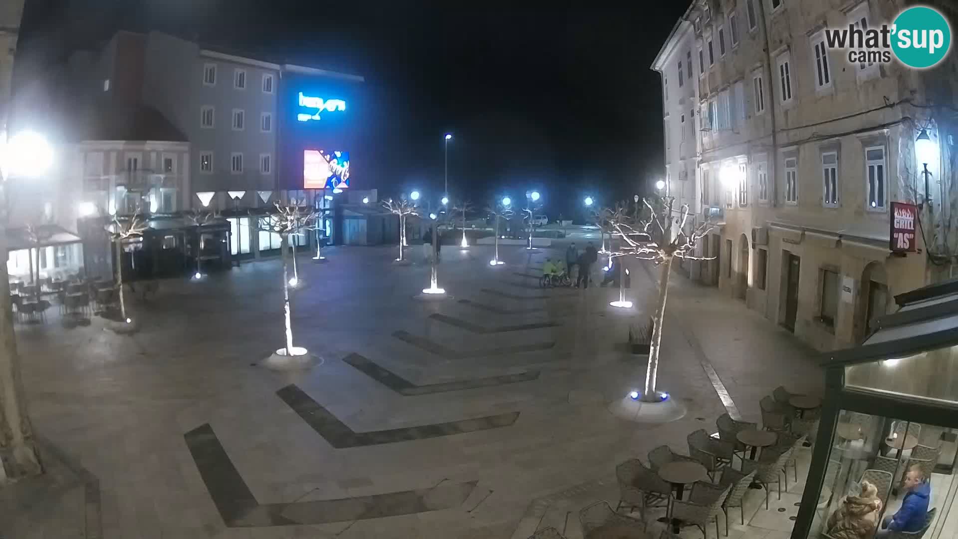 Zentrum der Stadt Senj – Pavlin platz – Live Cam Dalmatia