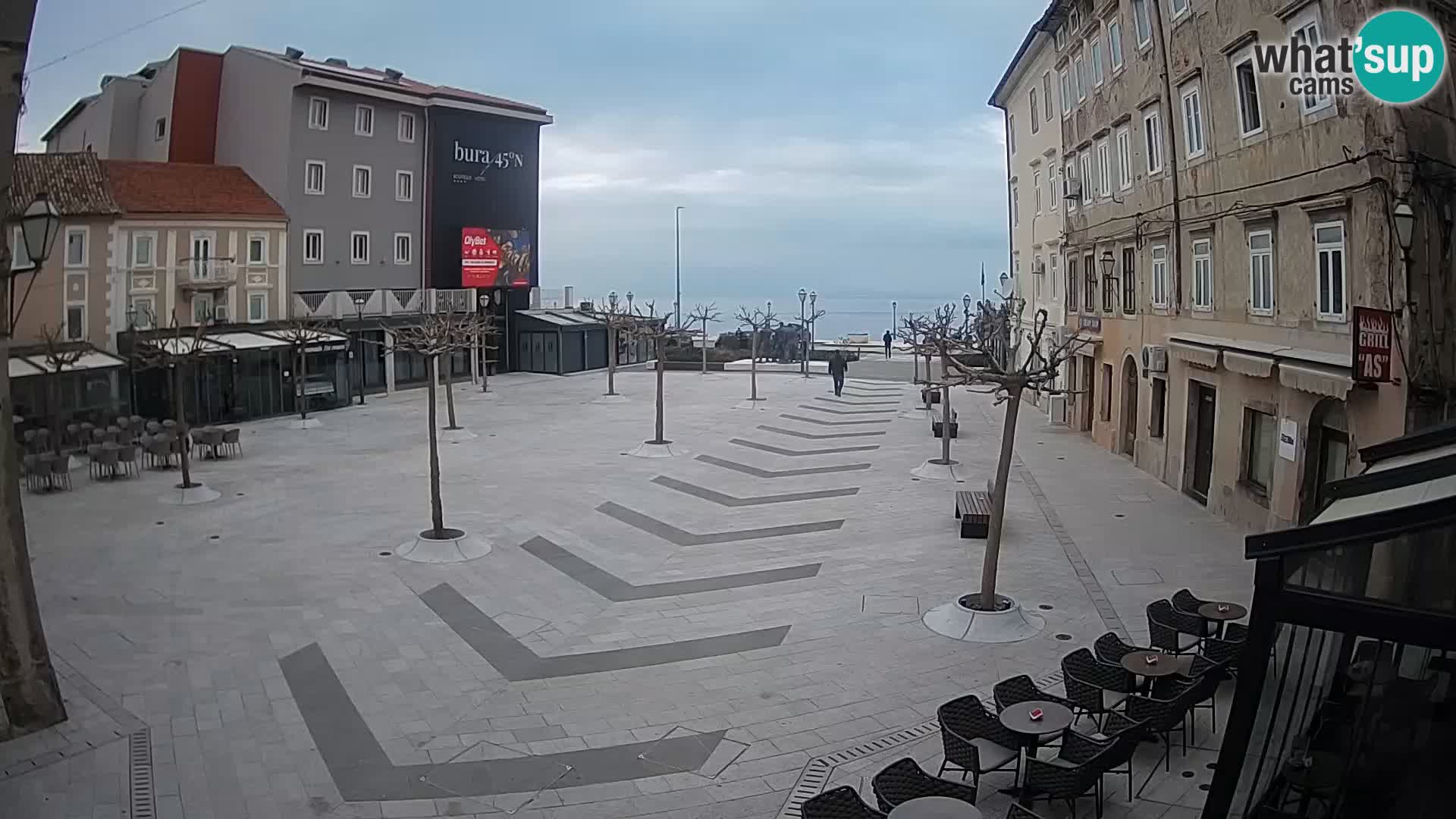 Centre de la ville de Senj – Place Pavlin – Live Cam Dalmatie