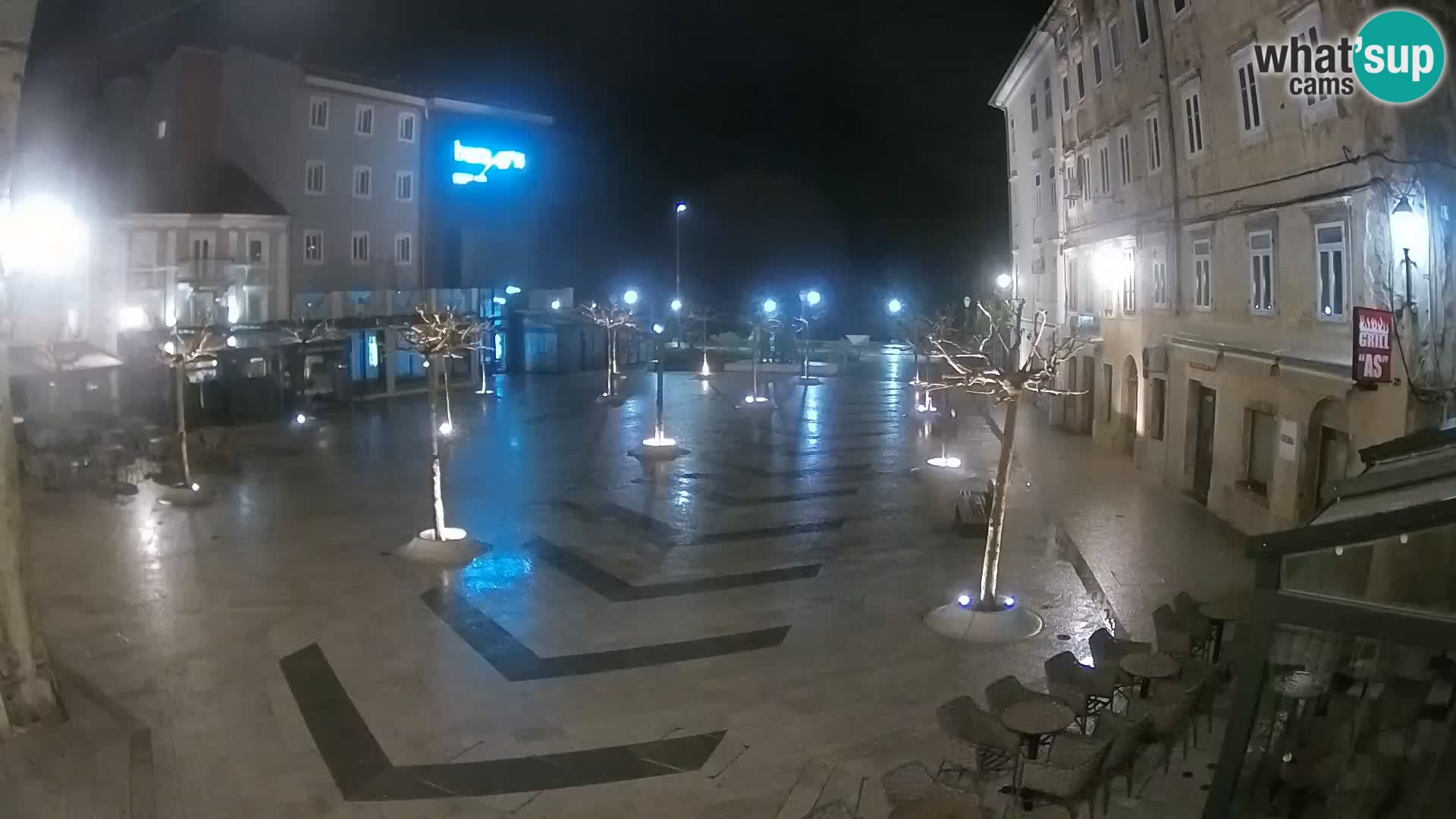 Centro de la ciudad de Senj – plaza Pavlin – Live Cam Dalmacia