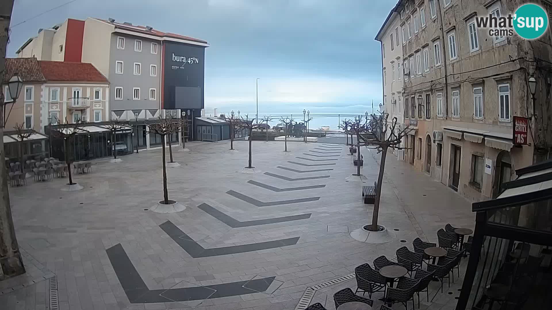 Center of Senj city – Pavlin square – Live Cam Dalmatia