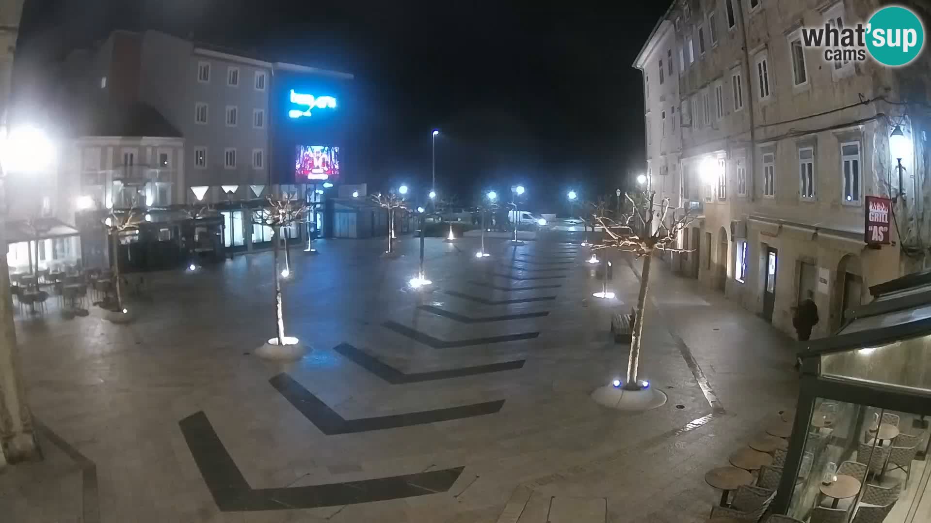 Zentrum der Stadt Senj – Pavlin platz – Live Cam Dalmatia