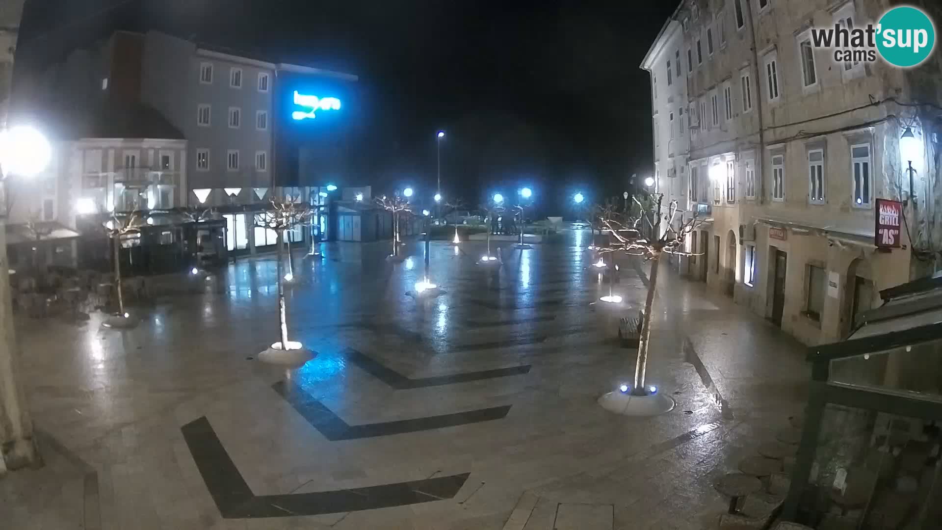 Centro de la ciudad de Senj – plaza Pavlin – Live Cam Dalmacia