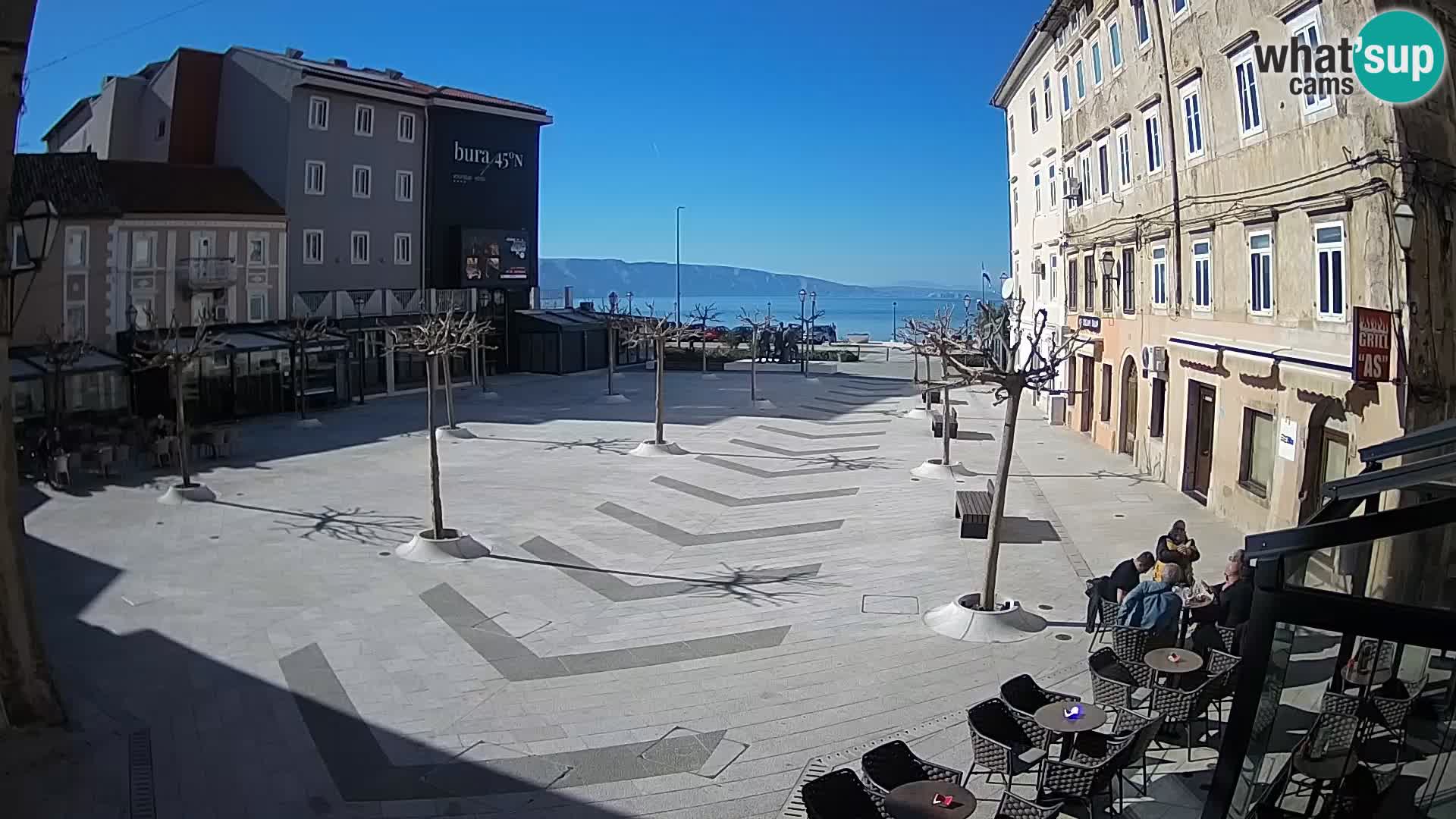 Centre de la ville de Senj – Place Pavlin – Live Cam Dalmatie