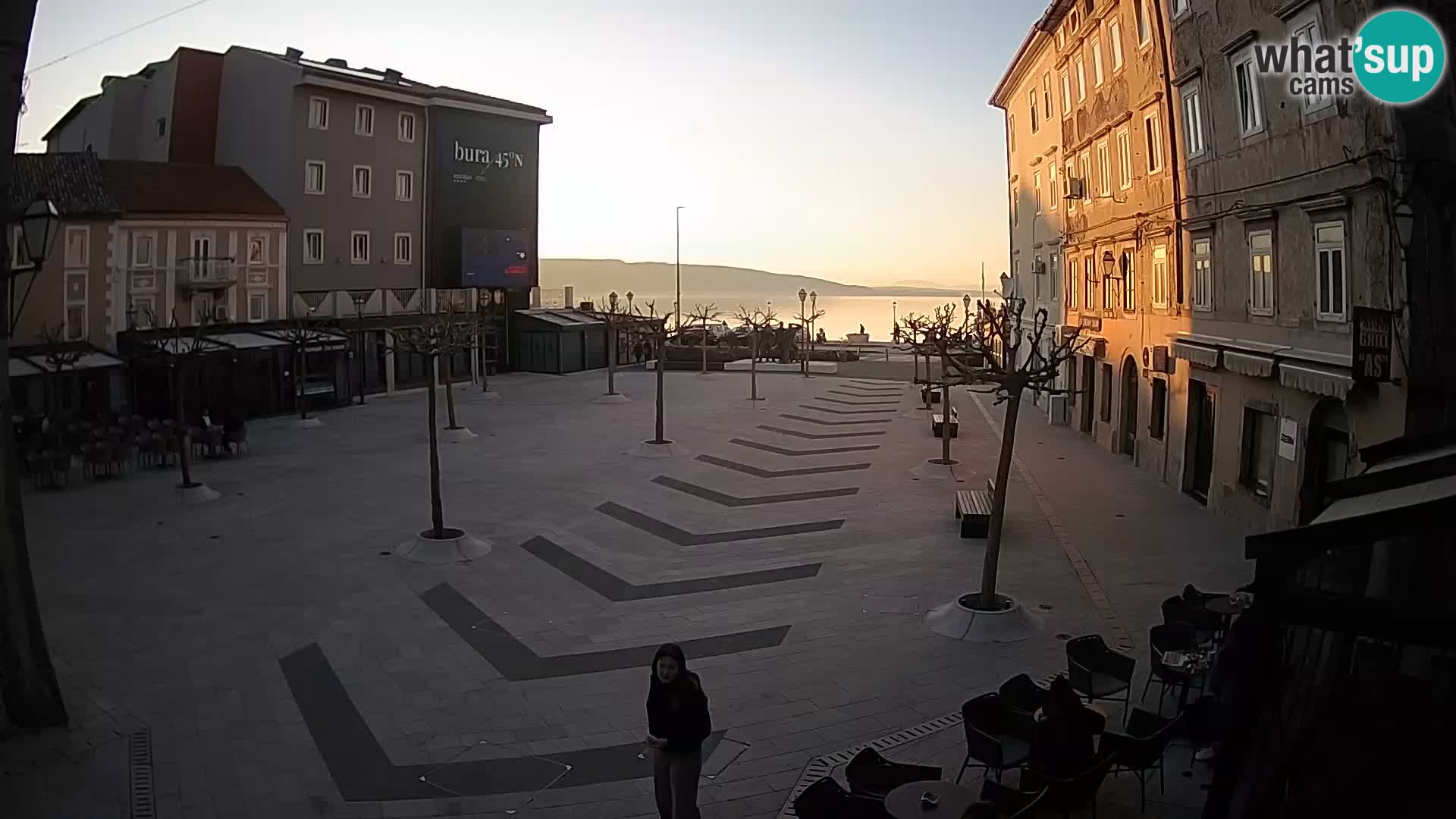 Center mesta Senj – Pavlinski trg – spletne kamere Dalmacija