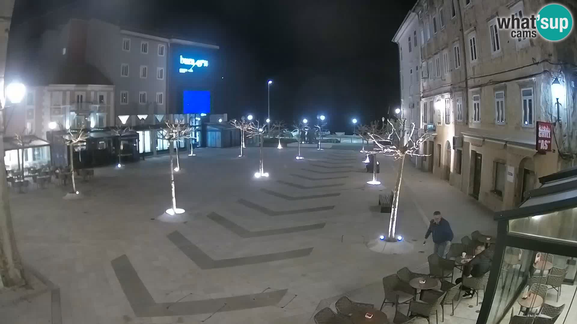 Centro de la ciudad de Senj – plaza Pavlin – Live Cam Dalmacia