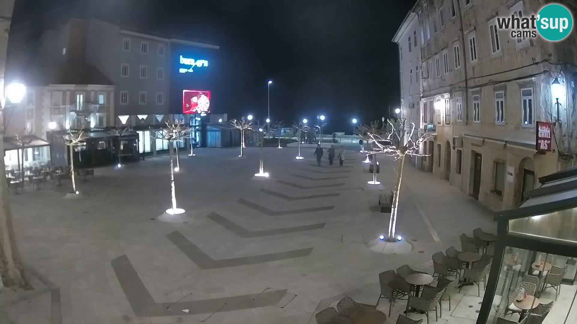 Centro de la ciudad de Senj – plaza Pavlin – Live Cam Dalmacia