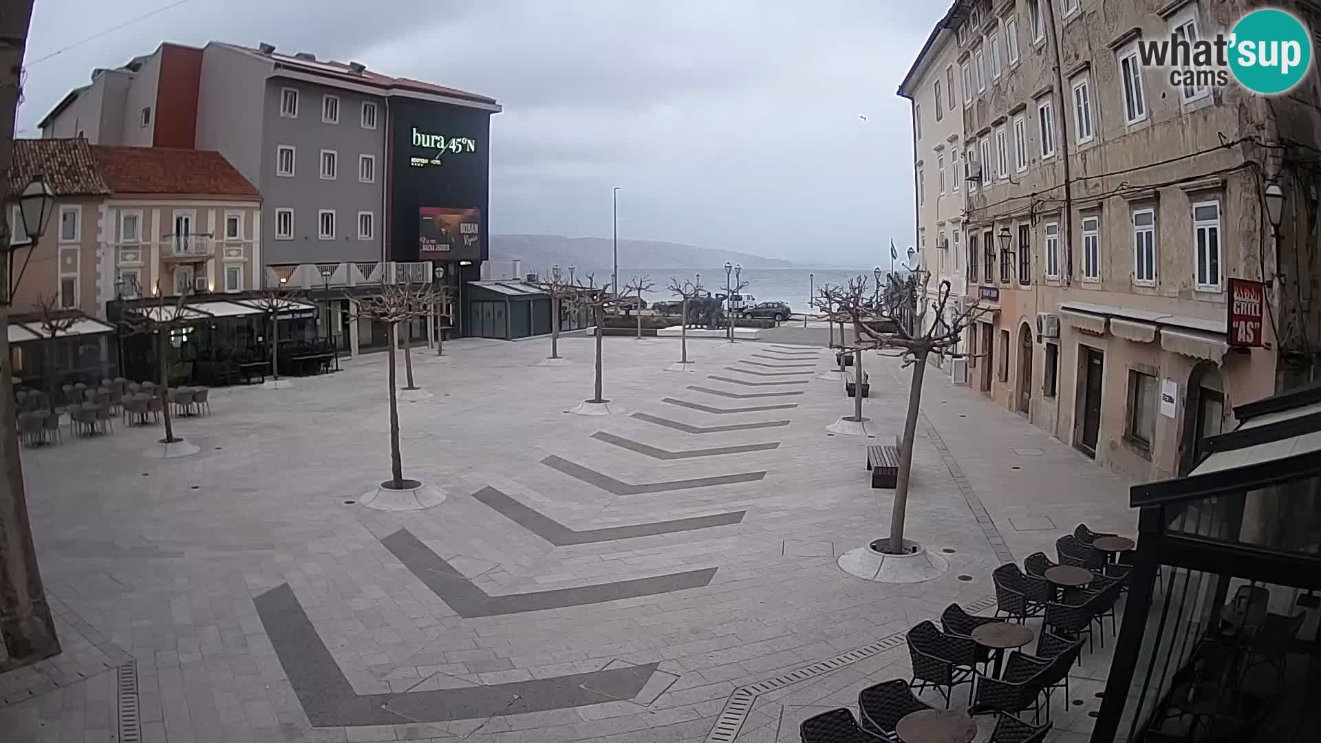 Center mesta Senj – Pavlinski trg – spletne kamere Dalmacija