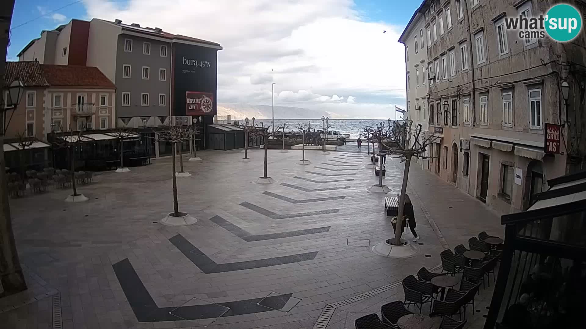 Centro de la ciudad de Senj – plaza Pavlin – Live Cam Dalmacia