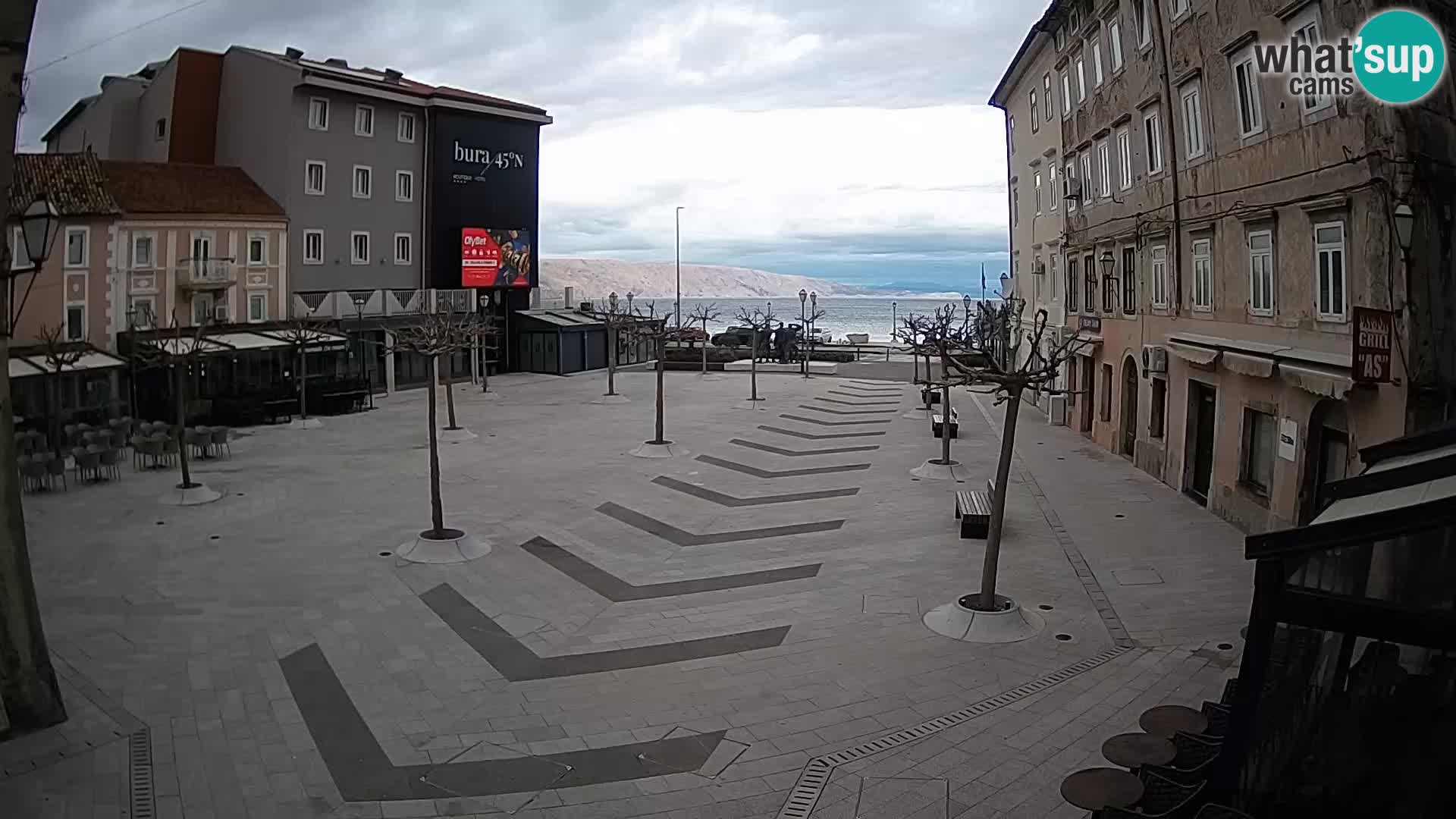 Centro de la ciudad de Senj – plaza Pavlin – Live Cam Dalmacia