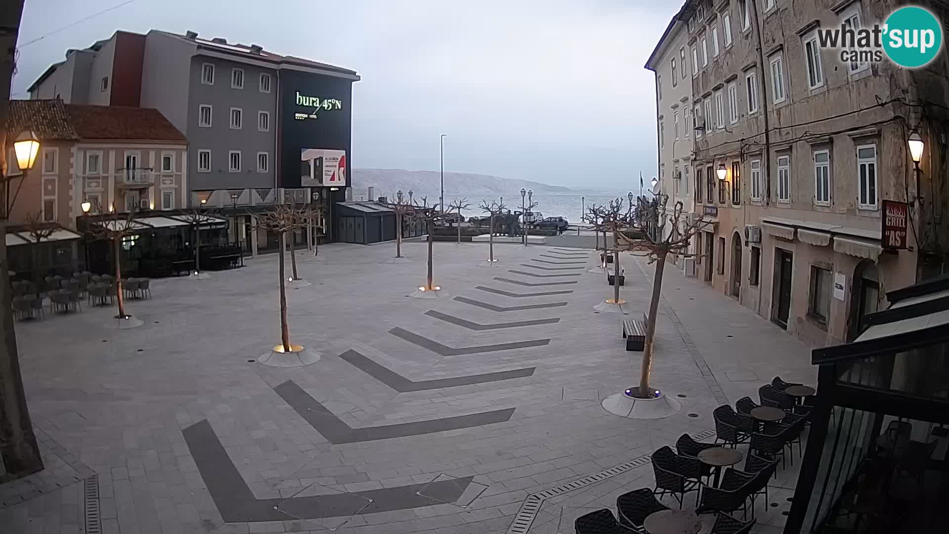 Zentrum der Stadt Senj – Pavlin platz – Live Cam Dalmatia