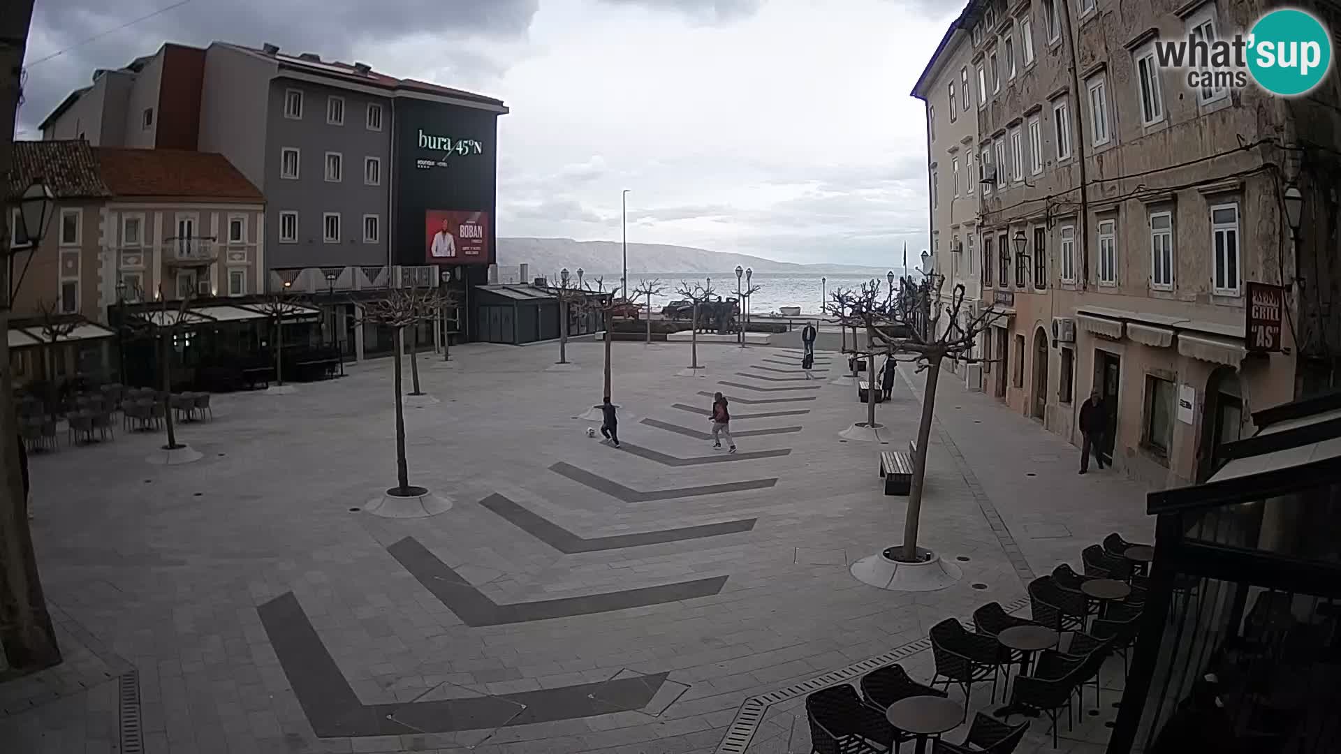 Centro de la ciudad de Senj – plaza Pavlin – Live Cam Dalmacia