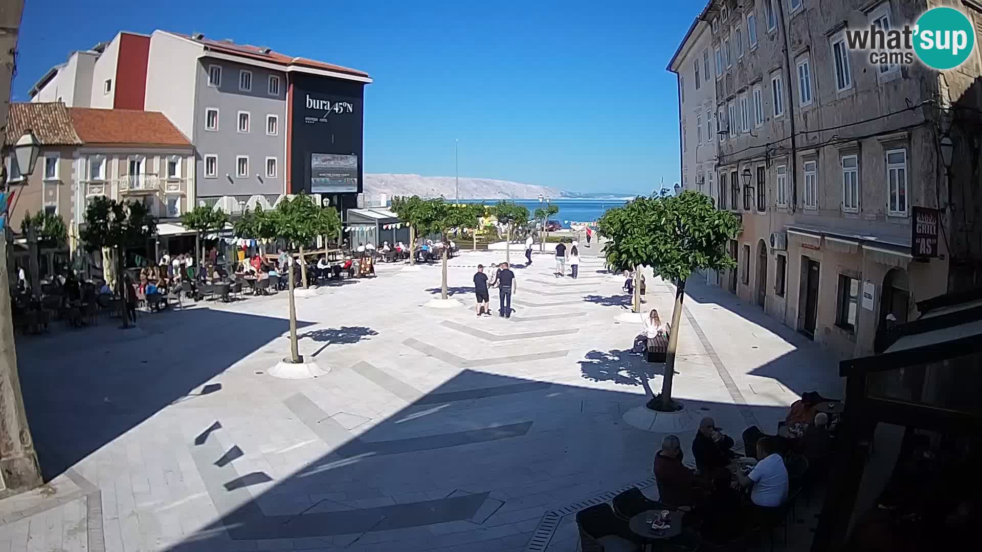 Zentrum der Stadt Senj – Pavlin platz – Live Cam Dalmatia
