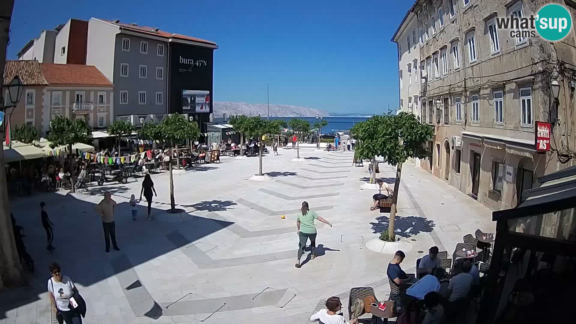 Center of Senj city – Pavlin square – Live Cam Dalmatia