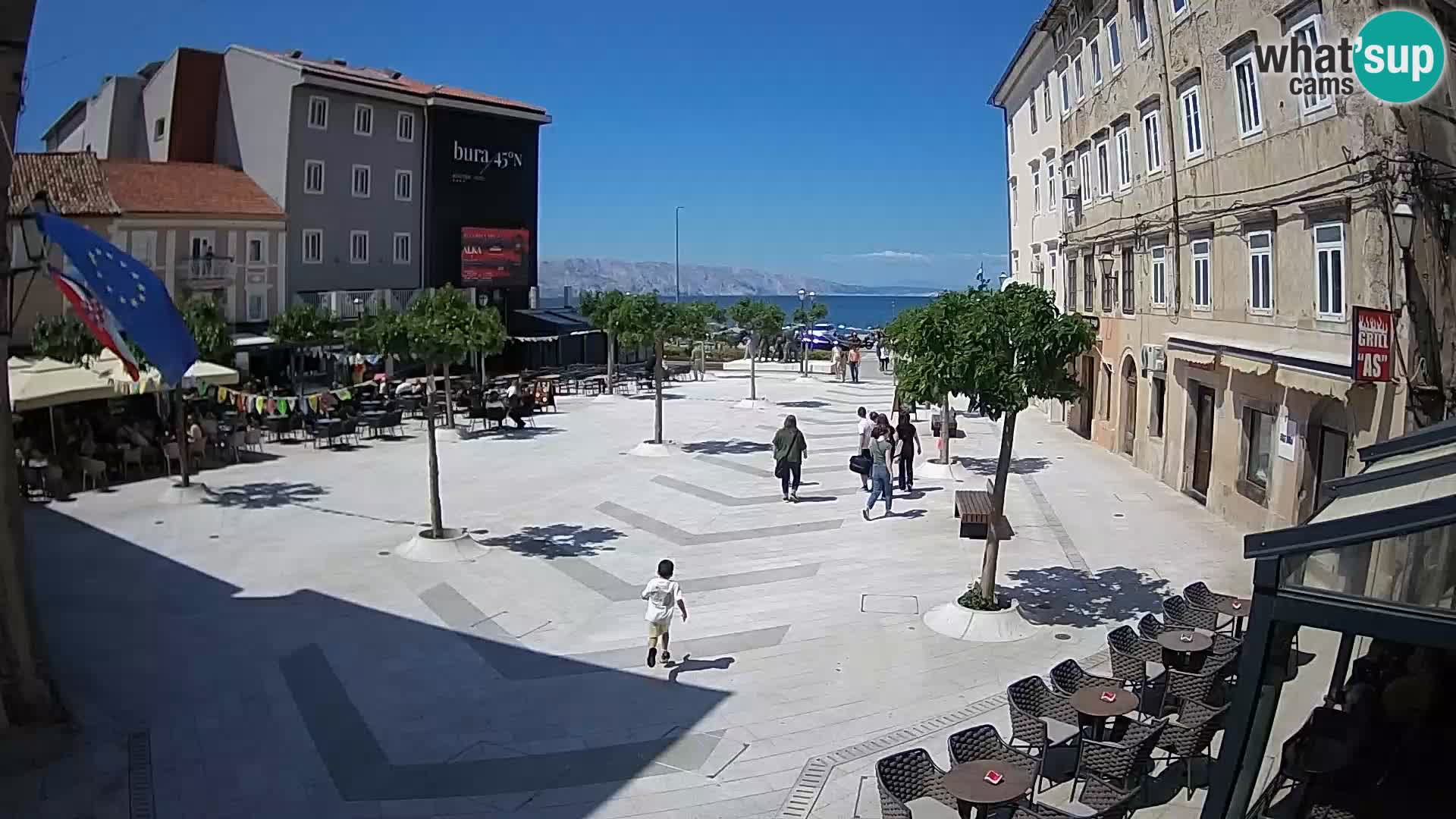 Center mesta Senj – Pavlinski trg – spletne kamere Dalmacija