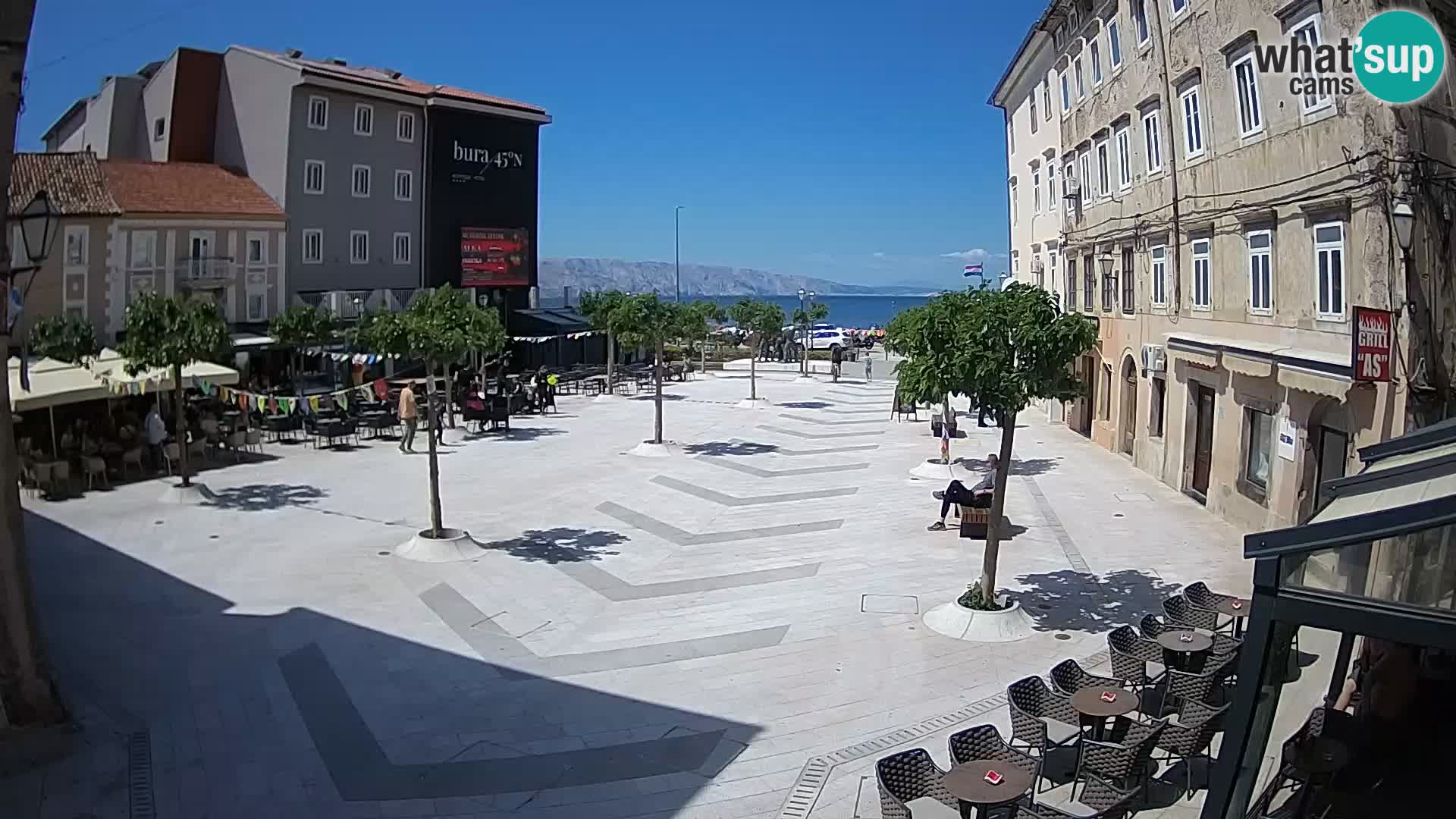 Zentrum der Stadt Senj – Pavlin platz – Live Cam Dalmatia