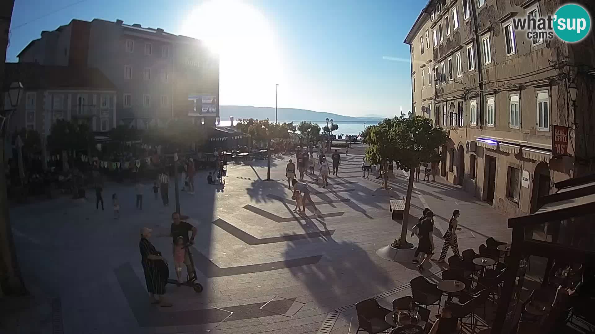 Center mesta Senj – Pavlinski trg – spletne kamere Dalmacija