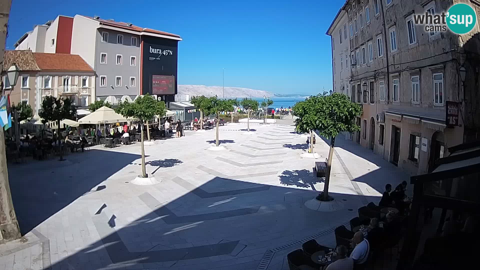 Zentrum der Stadt Senj – Pavlin platz – Live Cam Dalmatia